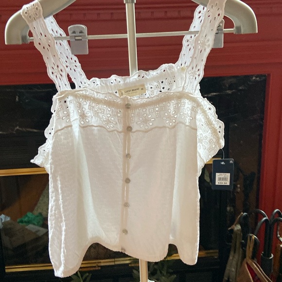 Lucky Brand Tops - Lucky Brand White Crop Top   XXL NWT Never Worn